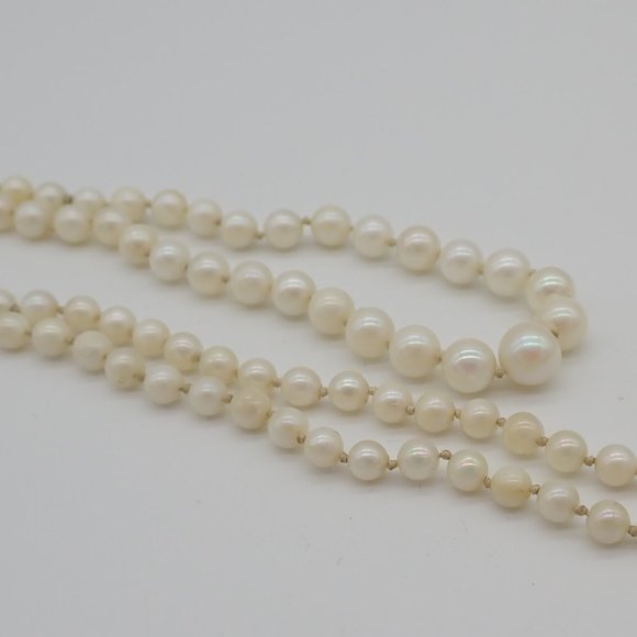Vintage Graduated white/creamy REAL Pearl necklace. - Picture 3 of 6